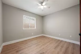 8009 Nairn Dr, Austin, TX 78749 - Photo 24