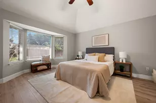 8009 Nairn Dr, Austin, TX 78749 - Photo 18
