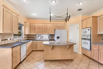 4819 Spicewood Springs Rd Road, Austin, TX 78759 - Photo 8