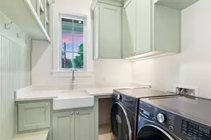 1603 Willow St, Austin, TX 78702 - Photo 18