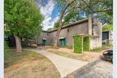 606 Franklin Boulevard #A, Austin, TX 78751 - Photo 1