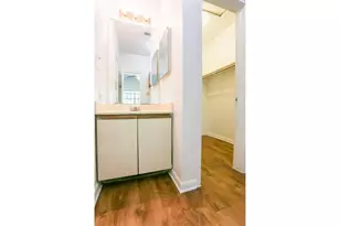 912 W 22nd St, Austin, TX 78705 - Photo 24