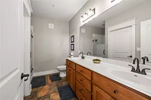 17708 Maritime Point Dr, Jonestown, TX 78645 - Photo 16