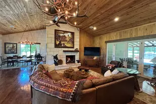 772 Luckenbach Rd, Fredericksburg, TX 78624 - Photo 4