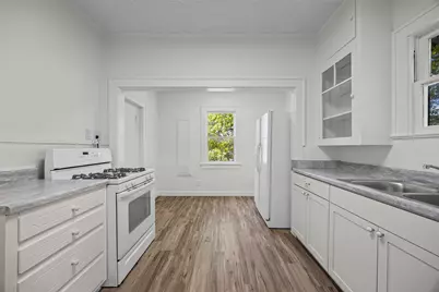 906 W 31st Street, Austin, TX 78705 - Photo 8