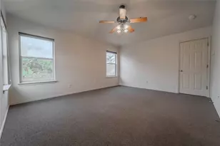17303 Orwell Ln, Round Rock, TX 78664 - Photo 10