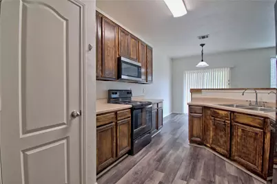 711 Abundance Lane, Kyle, TX 78640 - Photo 6