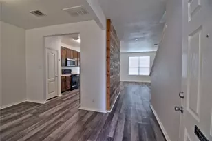 711 Abundance Ln, Kyle, TX 78640 - Photo 4