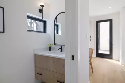 2401 Willow Street, Austin, TX 78702 - Photo 20