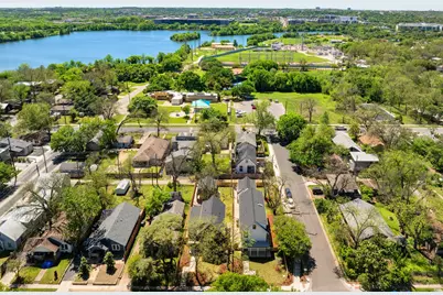 2401 Willow Street, Austin, TX 78702 - Photo 1