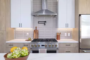 2401 Willow St, Austin, TX 78702 - Photo 16