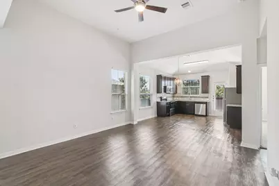 1200 S 10th Street #1201, Pflugerville, TX 78660 - Photo 4