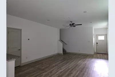 7520 Magnolia Village Village #101, San Antonio, TX 78252 - Photo 14