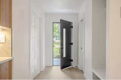 5210 Gladstone Drive, Austin, TX 78723 - Photo 4