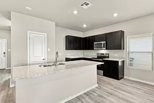 140 Wind Hl, Jarrell, TX 76537 - Photo 10