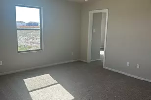 140 Wind Hl, Jarrell, TX 76537 - Photo 14