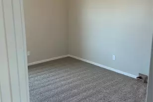 140 Wind Hl, Jarrell, TX 76537 - Photo 18