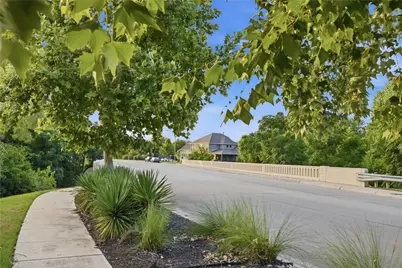 1050 Kenney Fort Crossing #13, Round Rock, TX 78665 - Photo 26