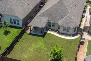 221 Joseph Dr, Buda, TX 78610 - Photo 40
