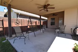 221 Joseph Dr, Buda, TX 78610 - Photo 30