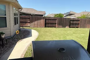 221 Joseph Dr, Buda, TX 78610 - Photo 38