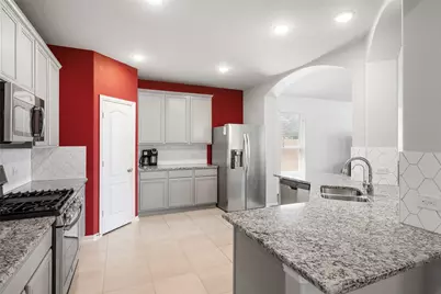 717 Old Settlers Drive, San Marcos, TX 78666 - Photo 6