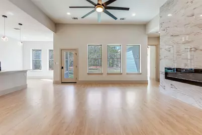 120 N Pohakea Drive, Bastrop, TX 78602 - Photo 4