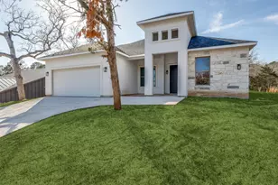 120 N Pohakea Dr, Bastrop, TX 78602 - Photo 1