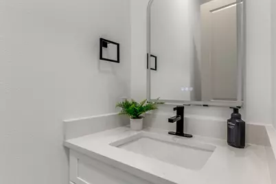 120 N Pohakea Drive, Bastrop, TX 78602 - Photo 18