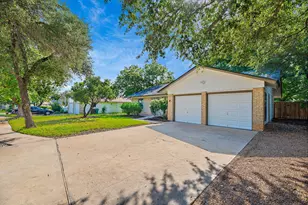 701 Buffalo Pass, Round Rock, TX 78681 - Photo 4