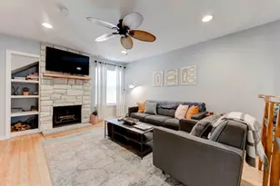 3601 Menchaca Rd, Austin, TX 78704 - Photo 2