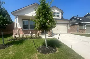 435 Alamito Ave, Kyle, TX 78640 - Photo 2