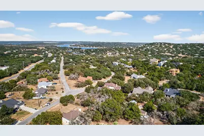 401 Cargill Drive, Briarcliff, TX 78669 - Photo 1