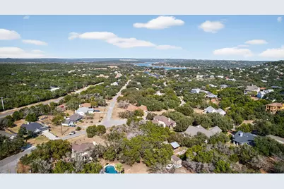 401 Cargill Drive, Spicewood, TX 78669 - Photo 6