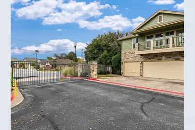 1481 E Old Settlers Boulevard #1801, Round Rock, TX 78664 - Photo 2
