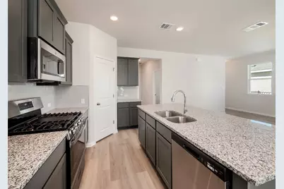 130 Spangle Way, Kyle, TX 78640 - Photo 8