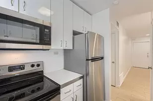 300 Crockett St, Austin, TX 78704 - Photo 8