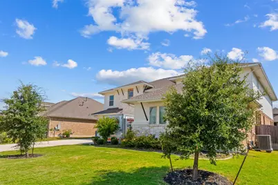5704 Monrovia Lane, Pflugerville, TX 78660 - Photo 2