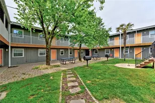 2401 Manor Rd, Austin, TX 78722 - Photo 20