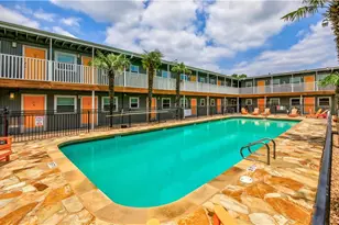 2401 Manor Rd, Austin, TX 78722 - Photo 2