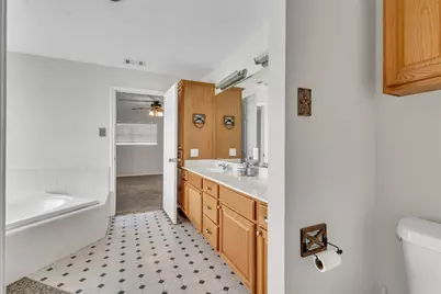 1080 League Line Road, Paige, TX 78659 - Photo 16