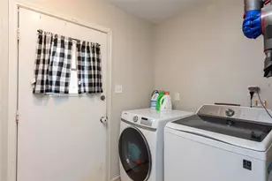 9019 FM86, Lockhart, TX 78644 - Photo 18