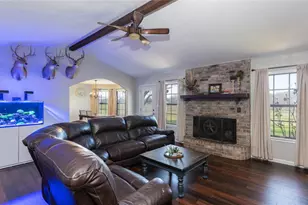 9019 FM86, Lockhart, TX 78644 - Photo 4