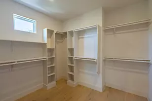 1902 S L Davis Ave, Austin, TX 78702 - Photo 18