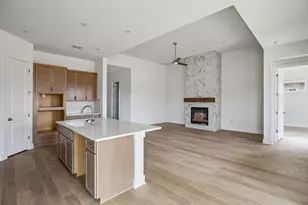 206 San Saba Dr, Buda, TX 78610 - Photo 8