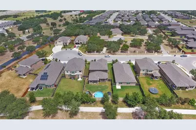 1052 Myrna Bend, Leander, TX 78641 - Photo 30