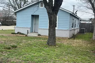 711 N Grimes St, Giddings, TX 78942 - Photo 20