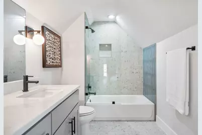 5109 Stone Gate Drive #2, Austin, TX 78721 - Photo 18