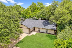 10417 Firethorn Ln, Austin, TX 78750 - Photo 2