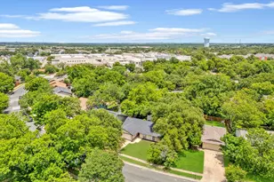 10417 Firethorn Ln, Austin, TX 78750 - Photo 32